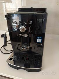 De'Longhi Magnifica S Smart automatica come nuova 