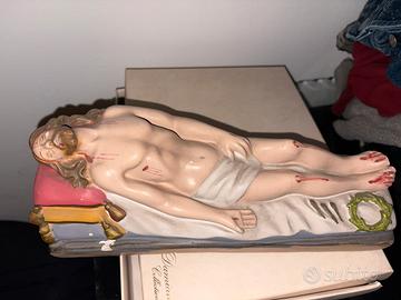 Statua Gesù morto