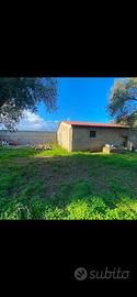 Vendita terreno con fabbricato condonato zona mare