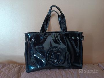 borsa tote Armani jeans in vinile nera 