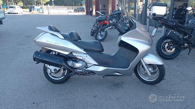 Honda Silver Wing 600