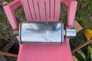 Terminale di scarico magnaflow in acciaio inox