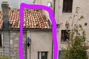 Appartamento 4 vani su 3 livelli da ristrutturare