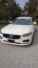 Volvo v90 D3 150cv