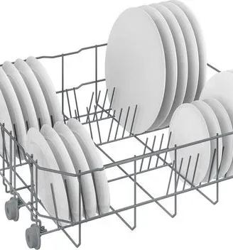 Lavastoviglie libera installazione Indesit