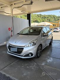 Peugeot 208 GPL