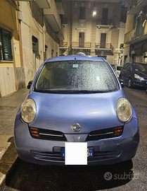 Vendita Nissan Micra azzurra