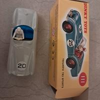 dinky toys  triumph tr2 sports automobile
