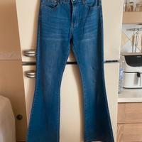 Jeans a zampa (flare) denim elasticizzato