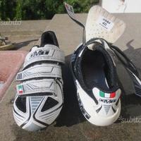 Scarpe e attacchi da MTB