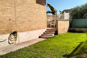 Delizioso indipendente con giardino