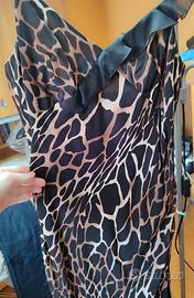 Abito lungo effetto leopardato