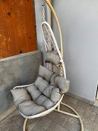 Poltrona sospesa da giardino nuova