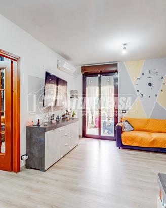 TRILOCALE ZONA SOLIMEI CON BALCONE E GARAGE E CANT