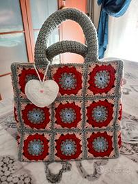Borsa a uncinetto fatta a mano mod. granny square