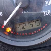 Sportster 883 iron 2018