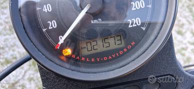 Sportster 883 iron 2018