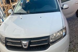 dacia sandero gpl per neopatentati