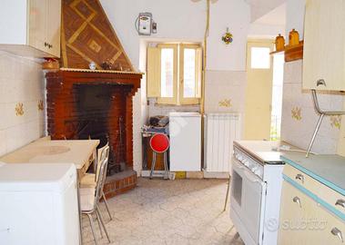 CASA INDIPENDENTE A TAGLIACOZZO