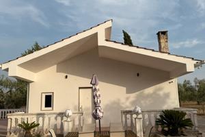 Villa appena ristrutturata circondata da uliveto