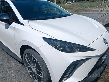 mg4 luxury 64 kW anno 2025 km 12000