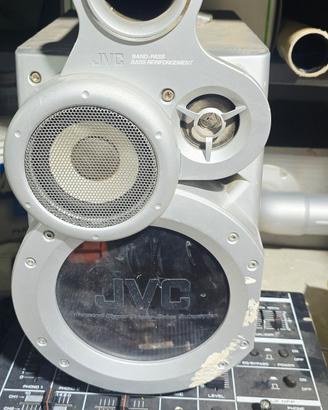 vari  articoli elettronici 