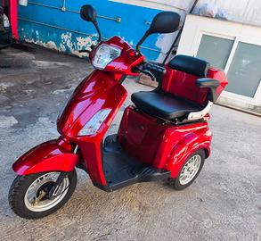 scooter elettrico per invalidi 