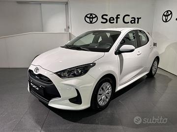 Toyota Yaris 1.5 Hybrid 5 porte Trend KM 0 AR...