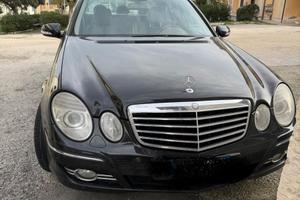 Mercedes E280