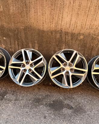 Set 4 Cerchi in Lega da 18'' Originali Peugeot