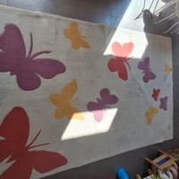 tappeto con fantasie per bambini