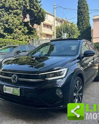 VOLKSWAGEN Taigo R LINE