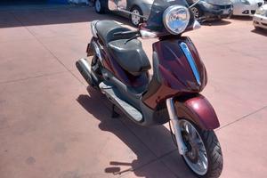 piaggio beverly