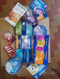 lotti vari cd dvd vhs Audiocassette 