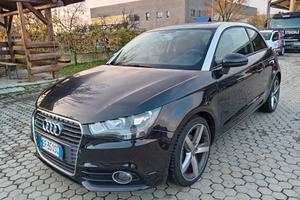 Audi A1 1.2 tfsi Attraction c clima