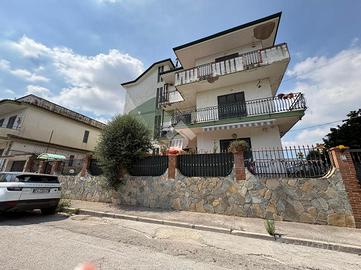 3 LOCALI A CAIVANO