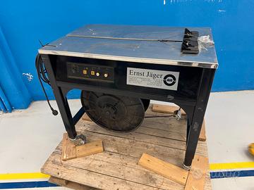 Reggiatrice da banco semiautomatica