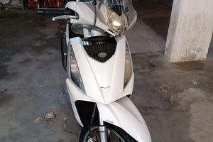 Kymco people 300