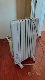 Radiatore elettrico De Longhi con ruote