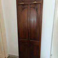 Appendiabiti in legno