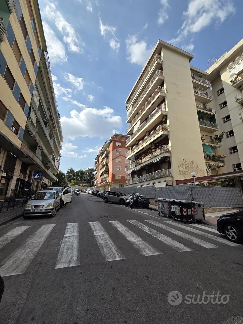 Appartamento – Napoli, Colli Aminei, Municipalità 3 - Vista 2