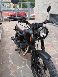 Mash Seventy Black Matt 125