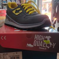STOCK SCARPE ANTINFORTUNISTICA