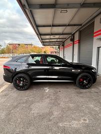 Jaguar F-Pace S awd
