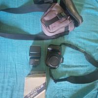 Yashica 270 autofocus+ 2 obbiettivi+flash+borsa