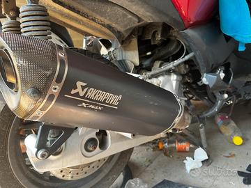 scarico akrapovic xmax125