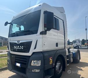 TRATTORE MAN TGX 18.460 - CON COMPRESSORE PER CIST