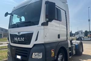 TRATTORE MAN TGX 18.460 - CON COMPRESSORE PER CIST