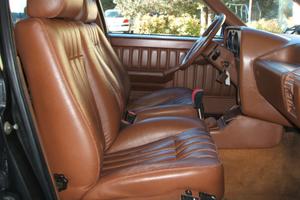 LANCIA THEMA FERRARI 8.32