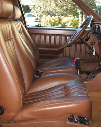 LANCIA THEMA FERRARI 8.32